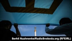 День крымскотатарского флага. Киев, 26 июня 2018 года (иллюстрационное фото)