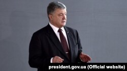 Петр Порошенко