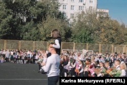 Линейка в школе Зохал. Фото: Карина Меркурьева