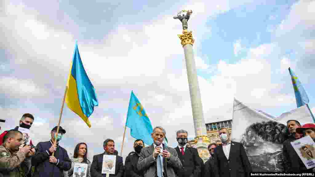 Лидер крымскотатарского народа&nbsp;Мустафа Джемилев сообщил, что крымские татары будут отмечать дату 18 мая всегда, потому что это &laquo;преступление без срока давности&raquo;