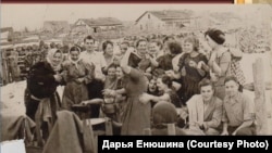 Деревенский праздник. Томская область. 1950-е годы