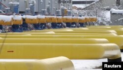 Украинаның Боярка ауылындағы газ айдайтын станция. (Көрнекі сурет)