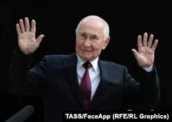 Фотография Владимира Путина, "состаренная" приложением FaceApp