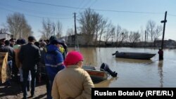 Ақмола облысы Целиноград ауданына қарасты Оразақ ауылын су басқан кез. 29 сәуір 2015 жыл