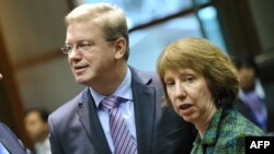 Stefan Fule və Catherine Ashton